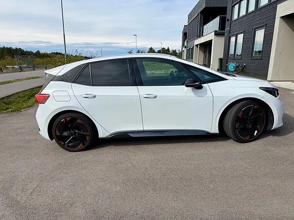Cupra Born 2021 photo 3