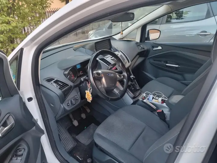 Ford C-Max 2015 photo 3