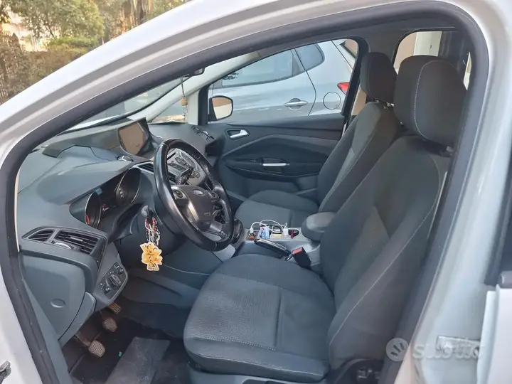 Ford C-Max 2015 photo 5