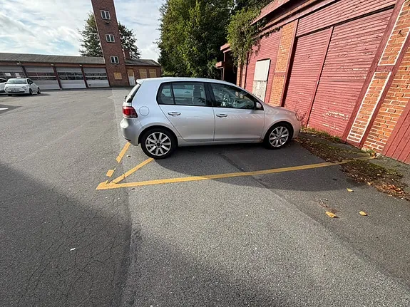 Volkswagen Golf Vi 2009 photo 4