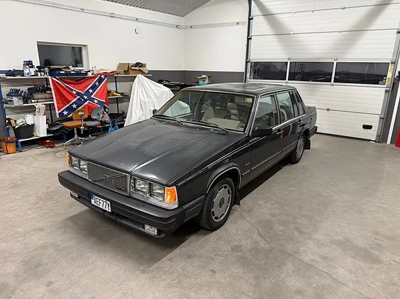 Volvo 760 1985 photo 2