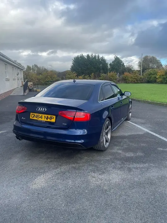 Audi A4 2014 photo 4