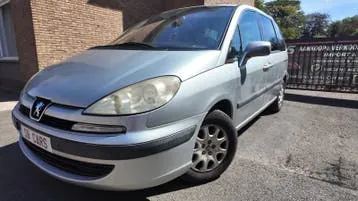 Peugeot 807