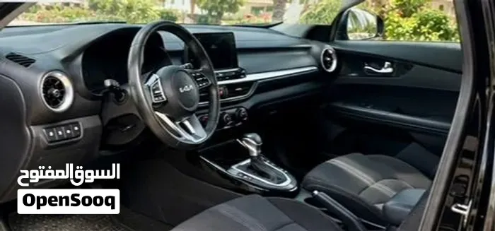 Kia Forte 2024 photo 2