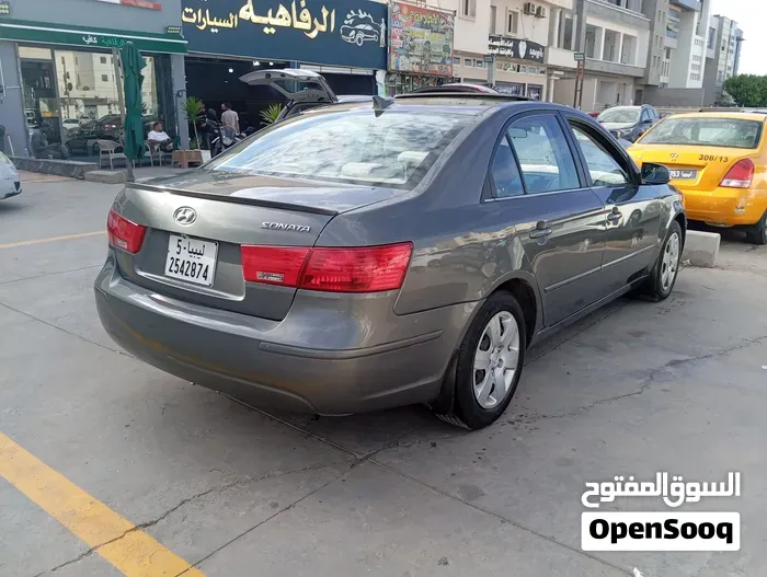 Hyundai Sonata 2009 photo 2