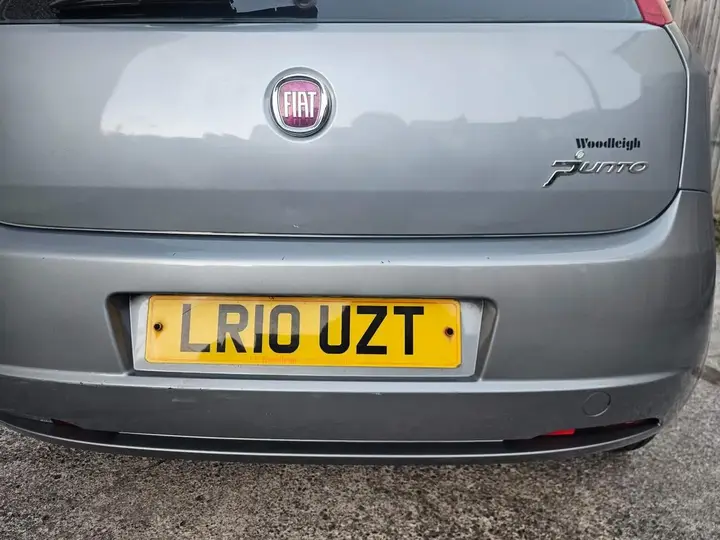 Fiat Grande Punto 2010 photo 4
