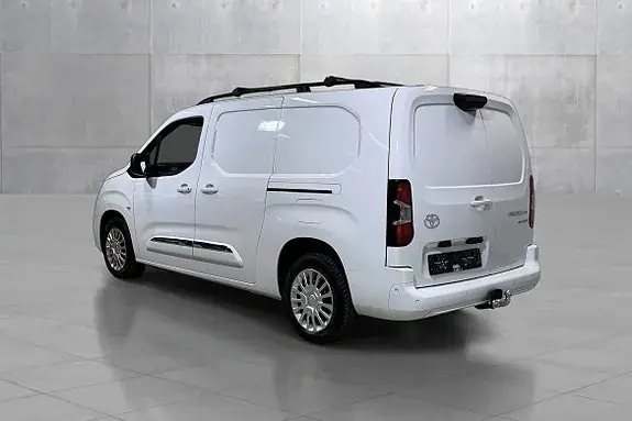 Toyota Proace City 2024 photo 4