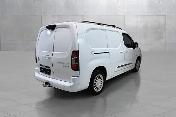 Toyota Proace City 2024 photo 3