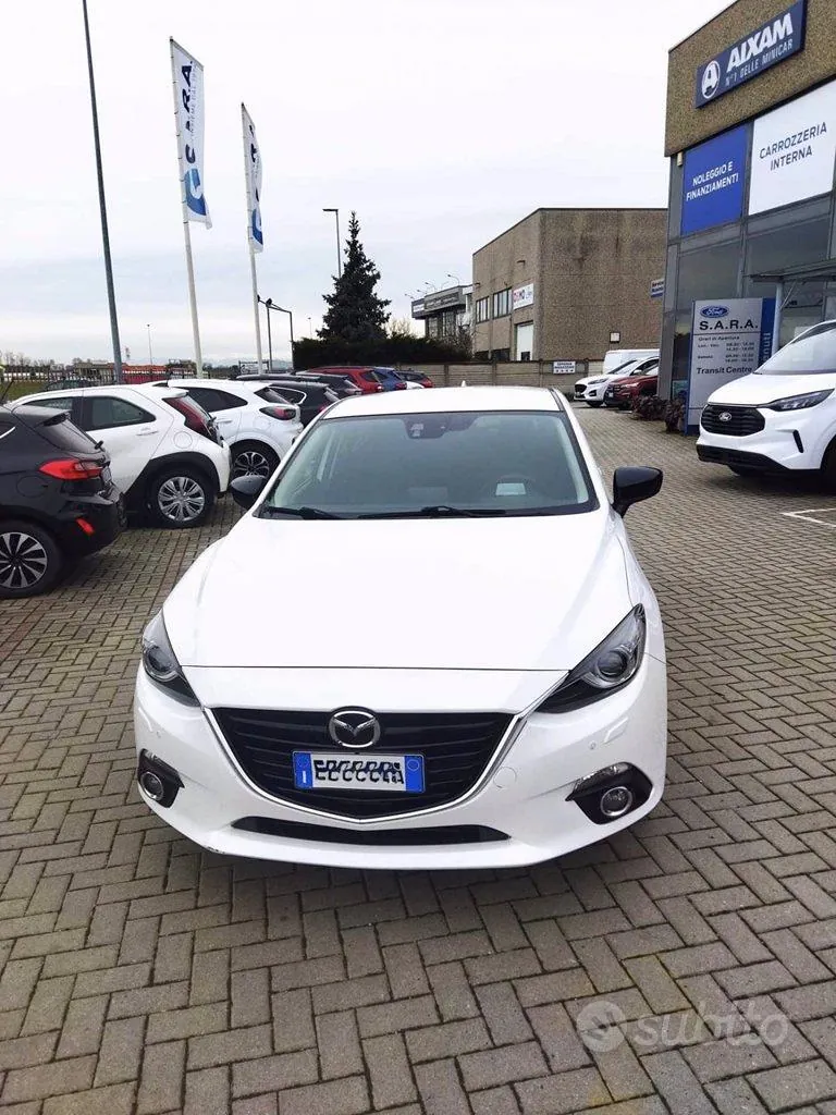 Mazda Mazda3 2016 photo 2