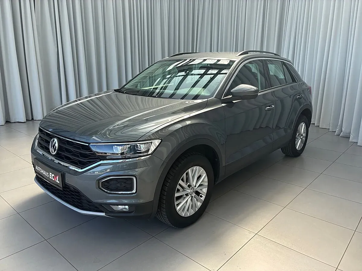 Volkswagen T-Roc 2020 photo 2