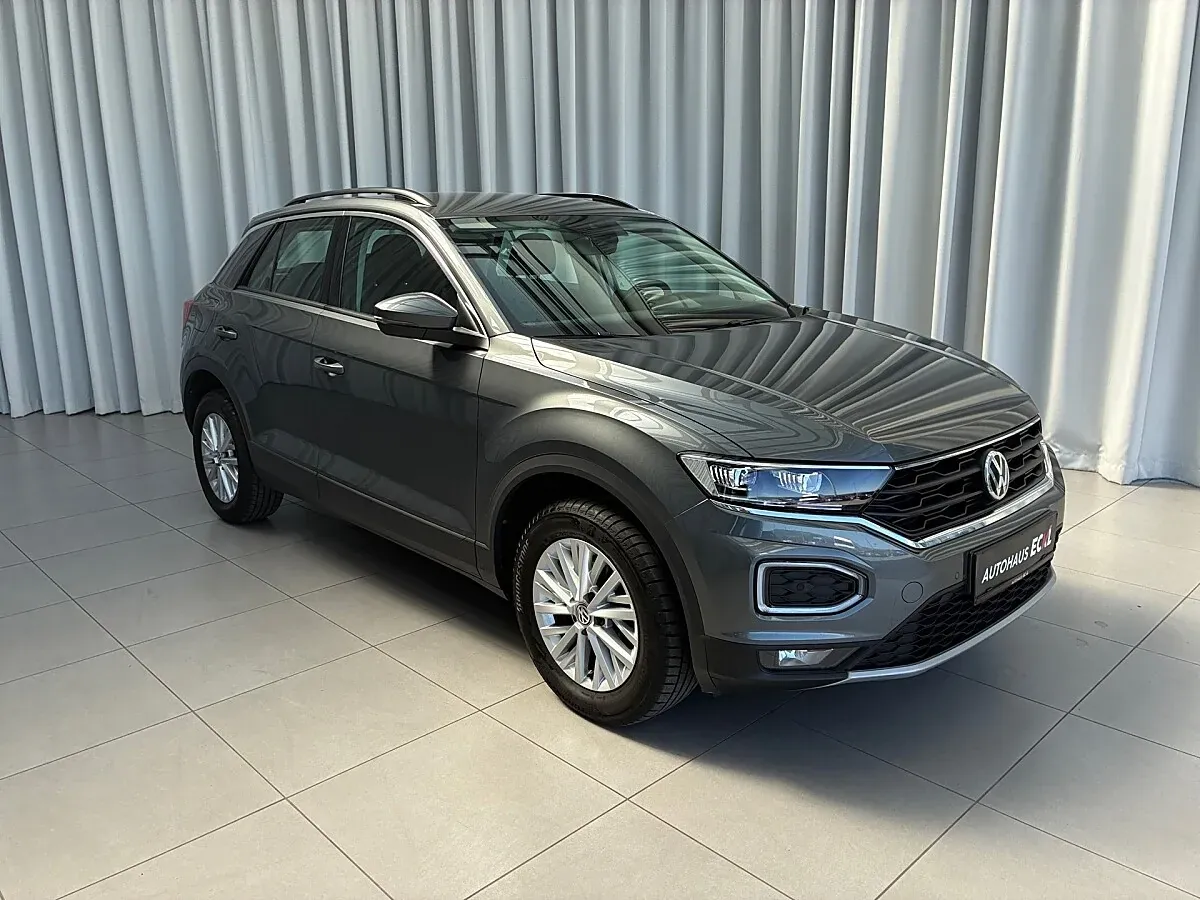 Volkswagen T-Roc 2020 photo 3