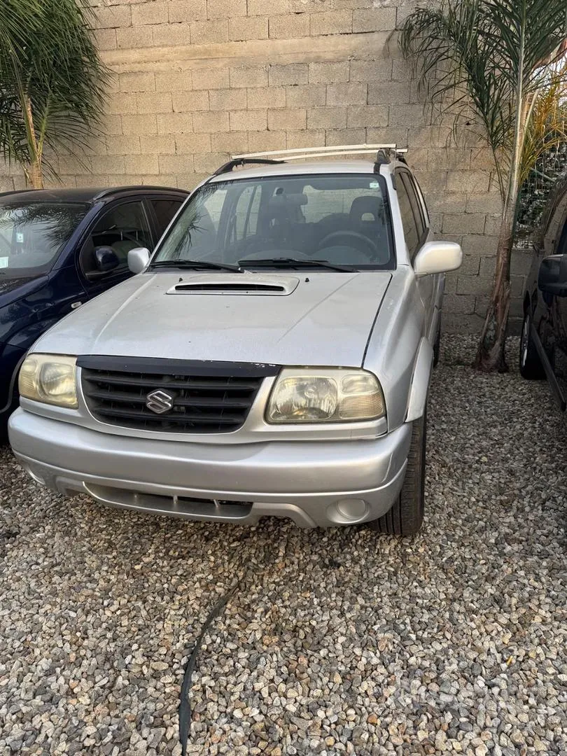 Suzuki Grand Vitara 2003 photo 2