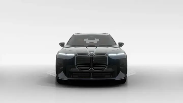 BMW 7 Series 2027 photo 3