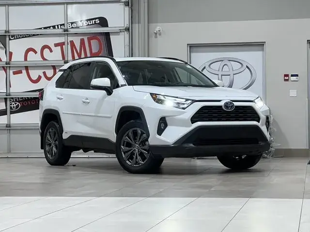 Toyota Rav4 2024 photo 2