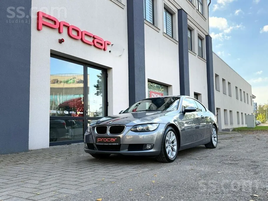 BMW 330I