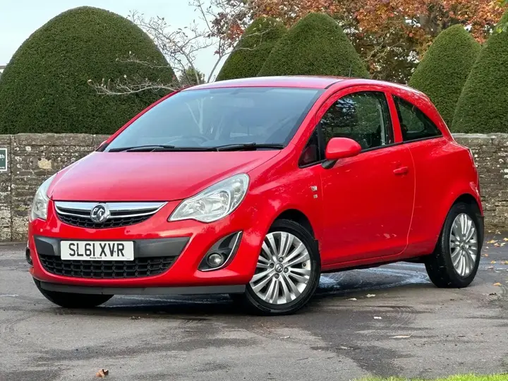 Vauxhall Corsa 2011 photo 4
