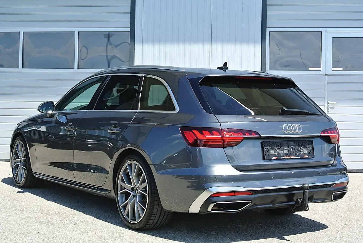 Audi A4 2020 photo 2