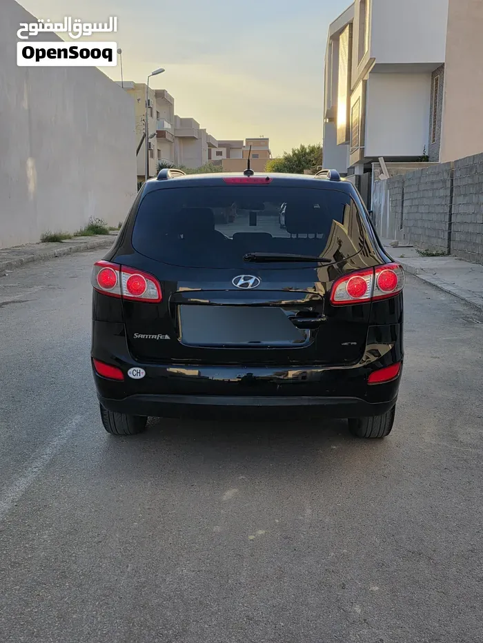 Hyundai Santa Fe 2012 photo 3