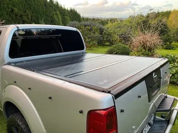 Nissan Navara 2012 photo 4