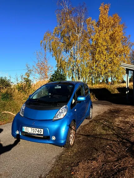 Mitsubishi I-Miev 2015 photo 2