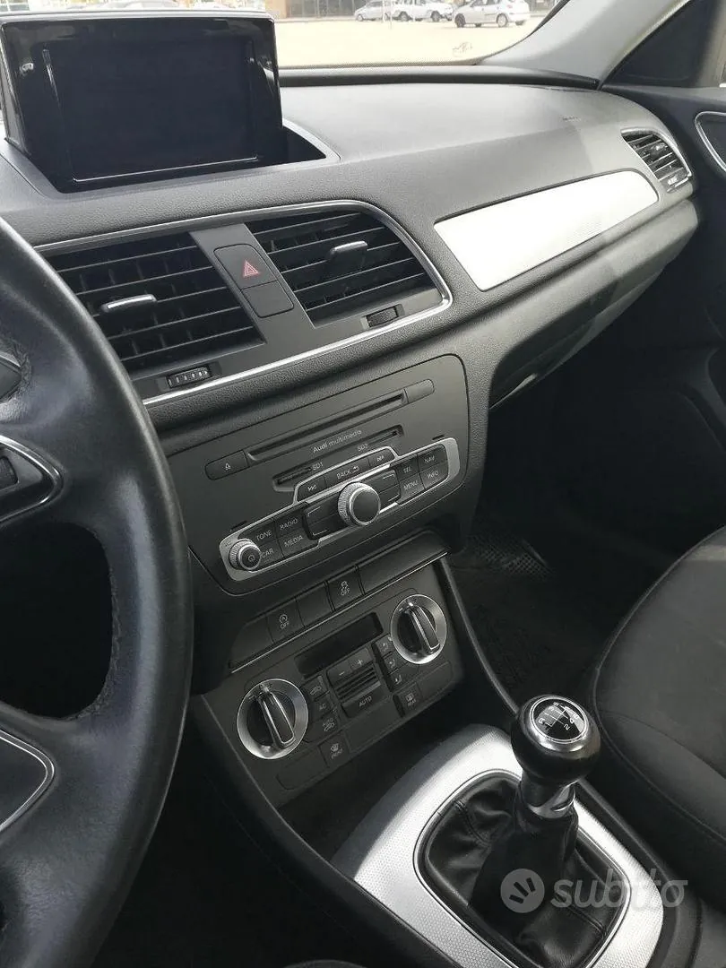 Audi Q3 2012 photo 4