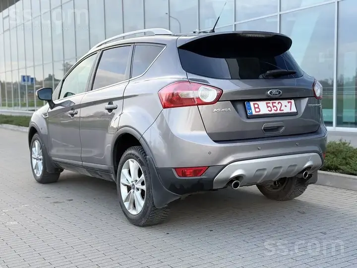 Ford Kuga 2012 photo 4