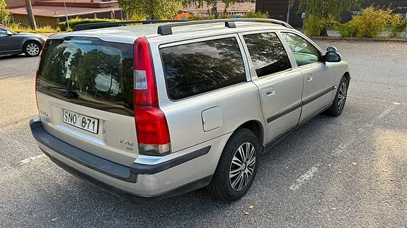 Volvo V70 2001 photo 4
