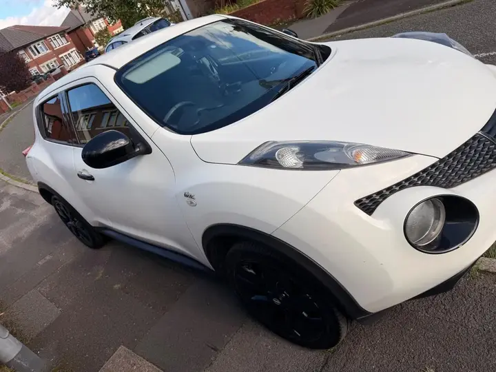Nissan Juke 2014 photo 4