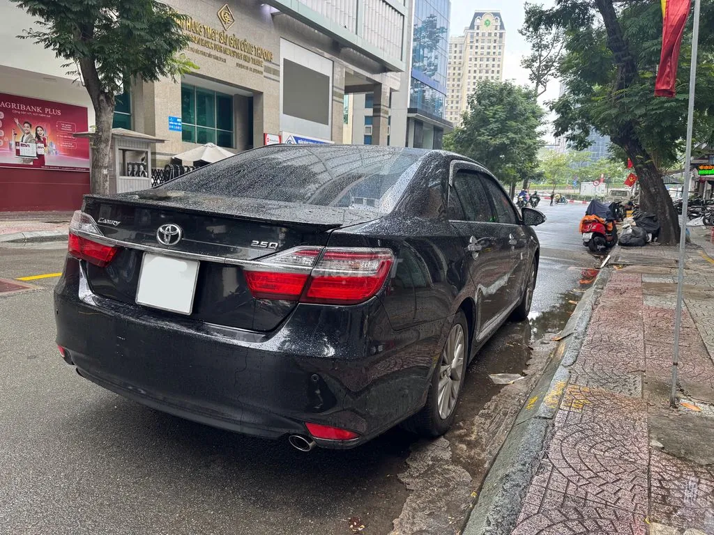 Toyota Camry 2015 photo 5