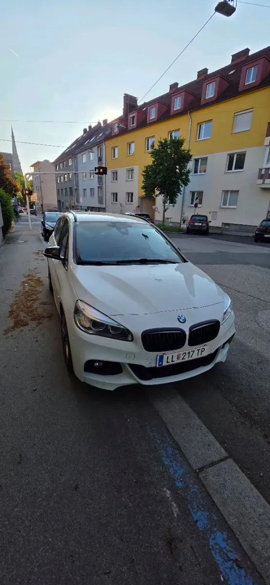 BMW 2Er-Reihe Gran Tourer 218D 2016 photo 2
