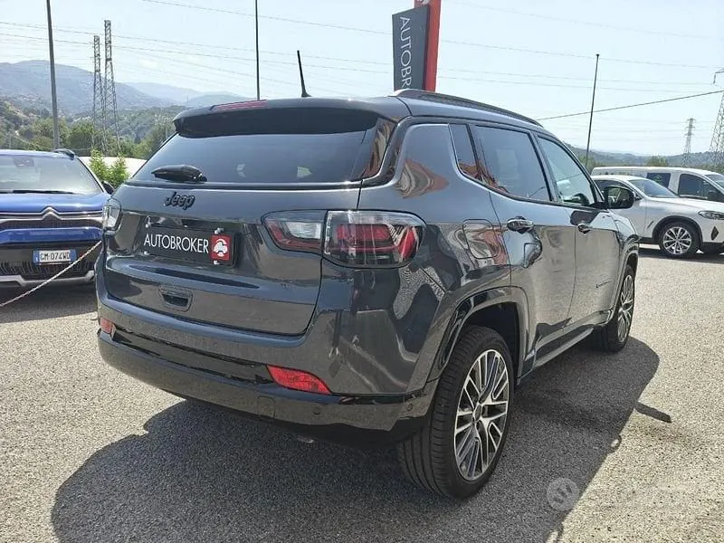 Jeep Compass 2025 photo 4