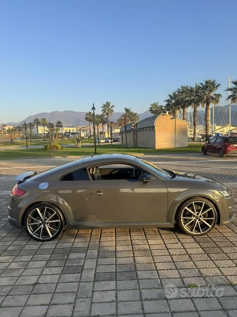 Audi Tt 2016 photo 2