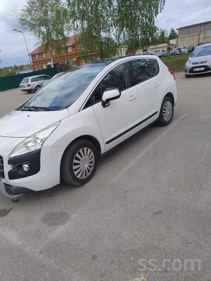 Peugeot 3008 2010 photo 3