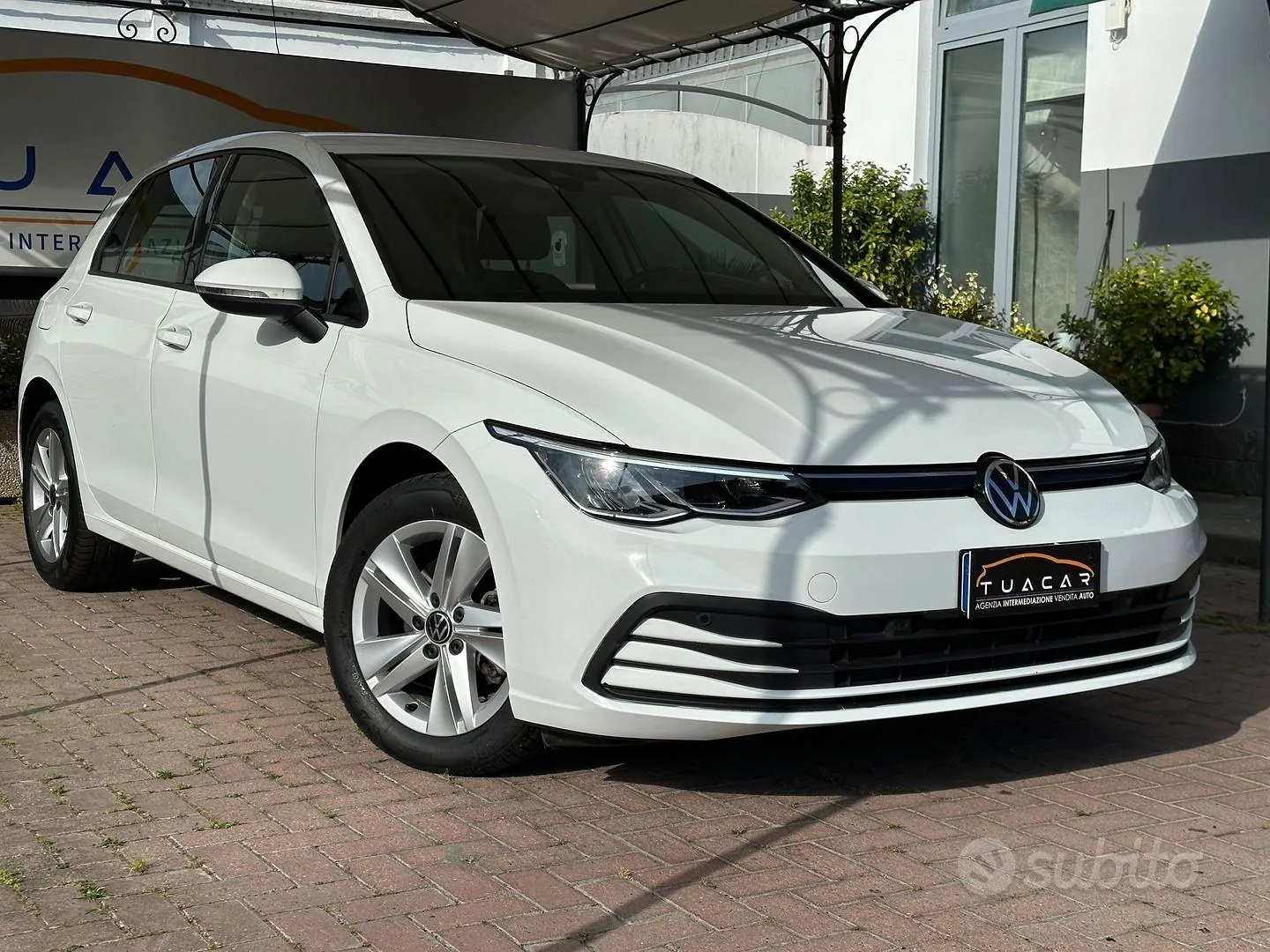 Volkswagen Golf 2022 photo 3