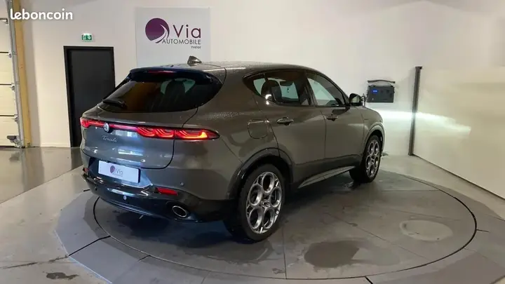 Alfa Romeo Tonale 2023 photo 5