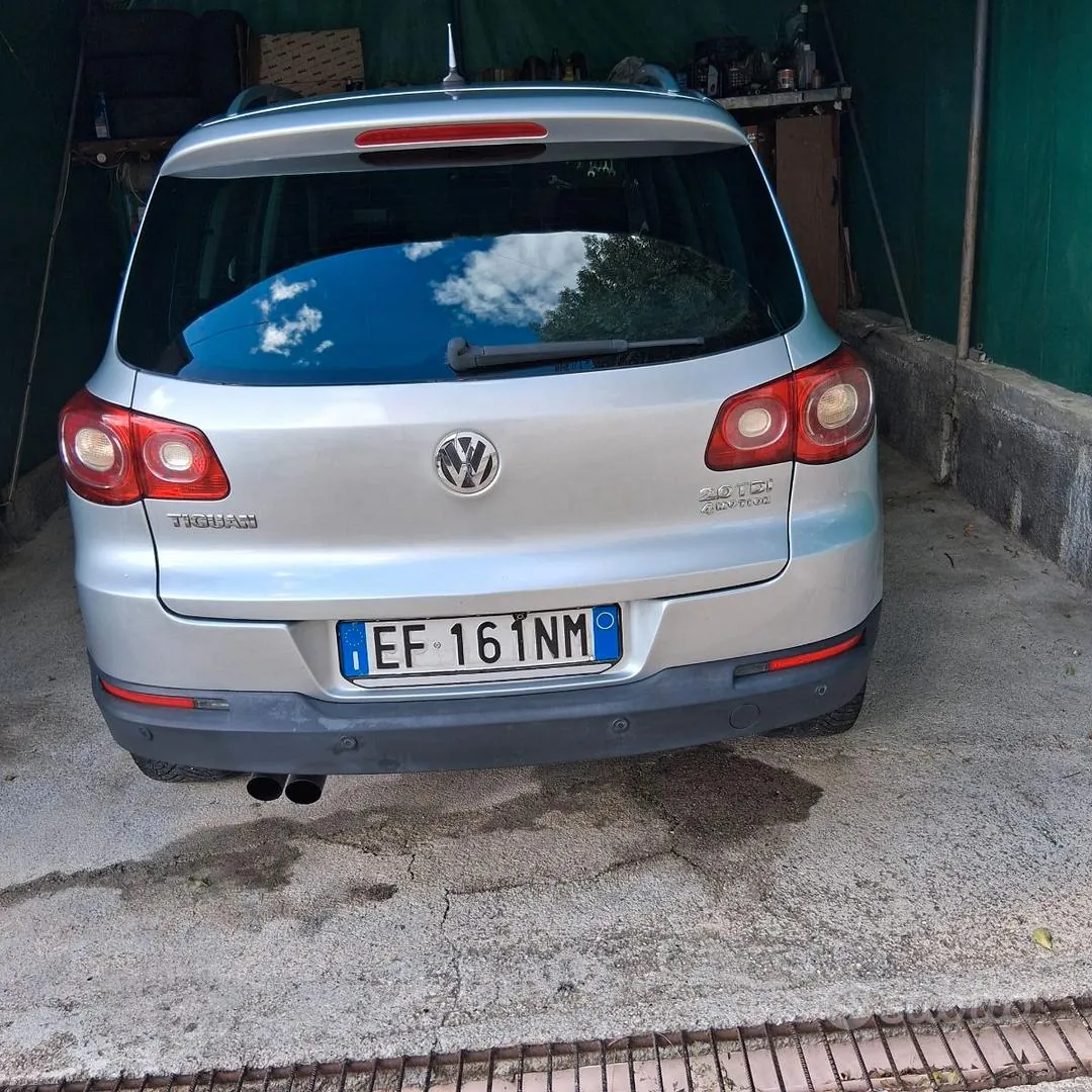 Volkswagen Tiguan 2010 photo 3