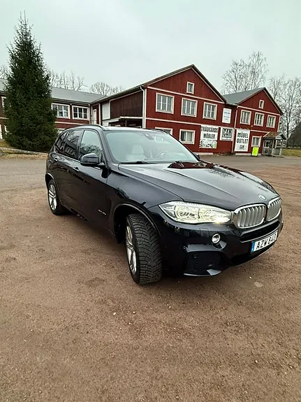 BMW X5 2018 photo 2