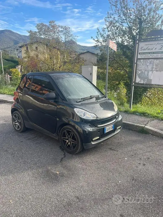 Smart Fortwo 2010 photo 2