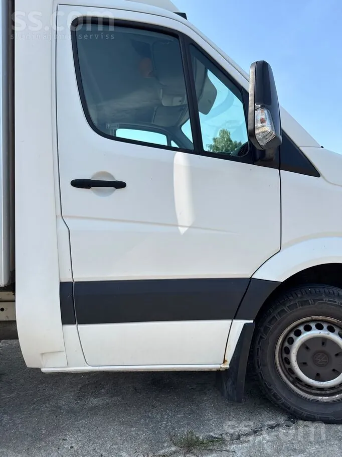 Volkswagen Crafter 2012 photo 5