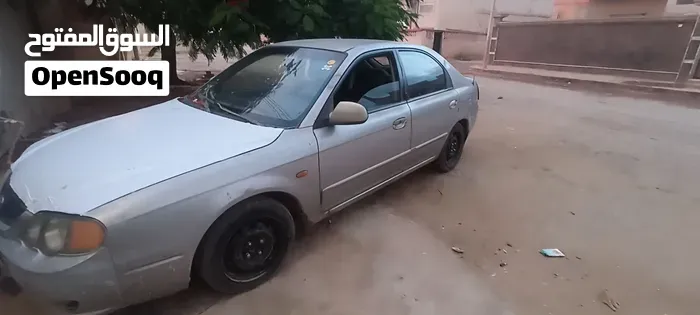 Kia Shuma 2004 photo 2