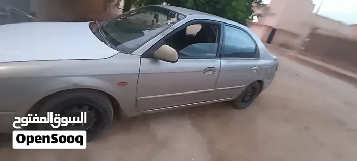 Kia Shuma 2004 photo 3