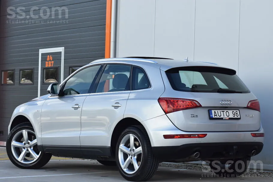 Audi Q5 2009 photo 3