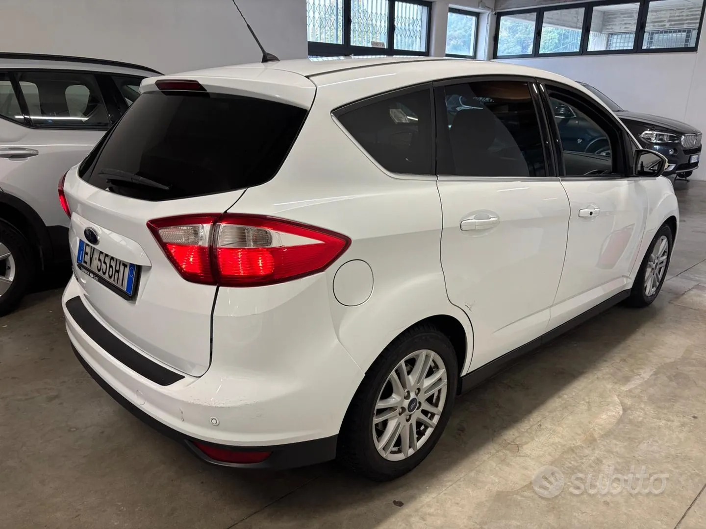 Ford C-Max 2014 photo 4