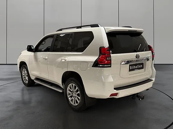 Toyota Land Cruiser 2023 photo 3