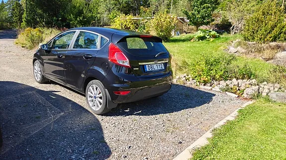 Ford Fiesta 2016 photo 3