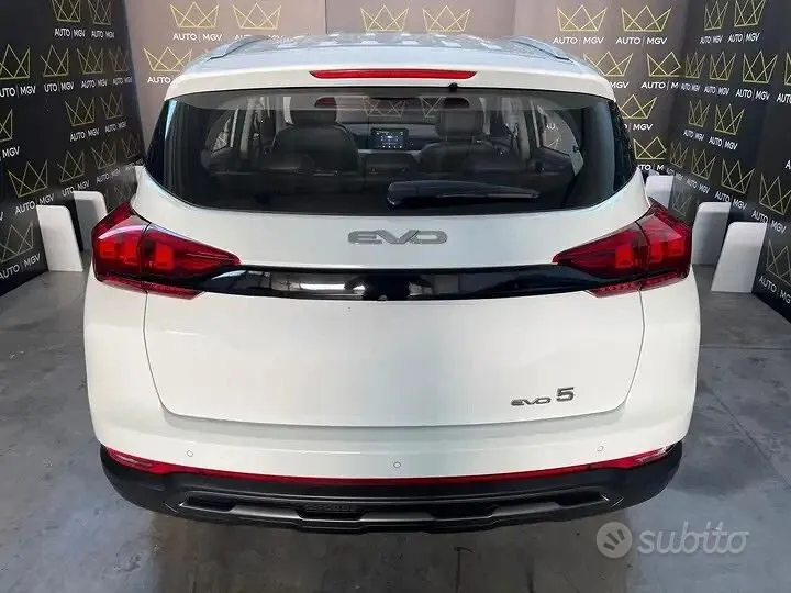 Subaru Evo 5 2025 photo 5