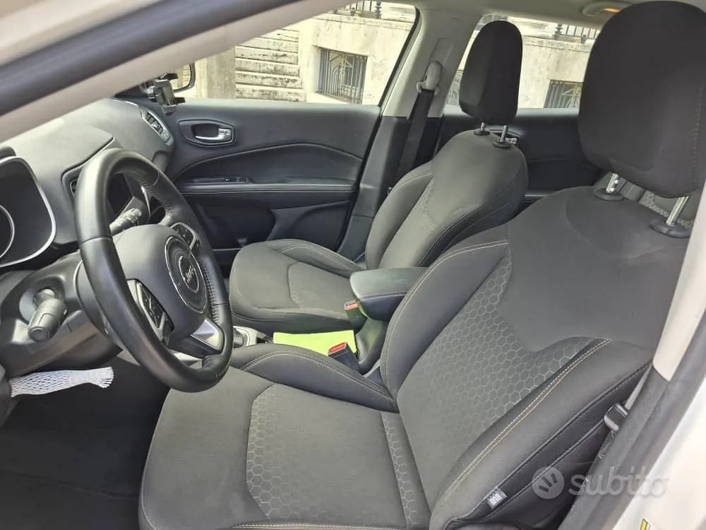 Jeep Compass 2018 photo 4