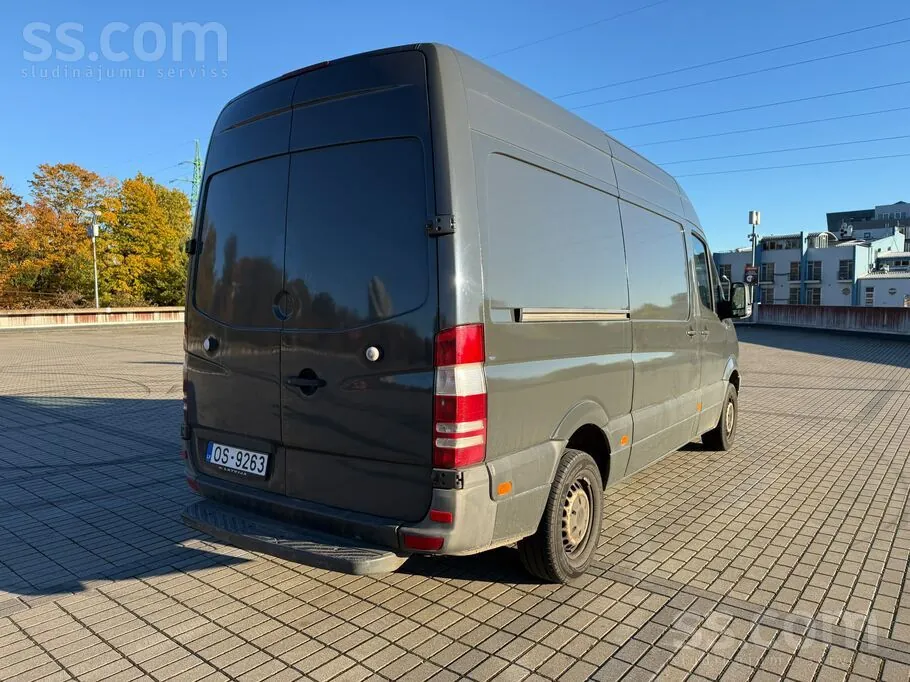 Mercedes-Benz Sprinter 2010 photo 4