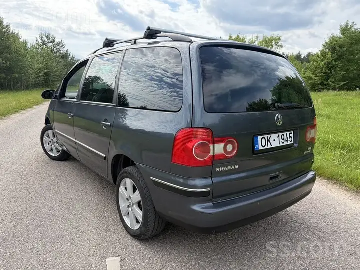 Volkswagen Sharan 2007 photo 4