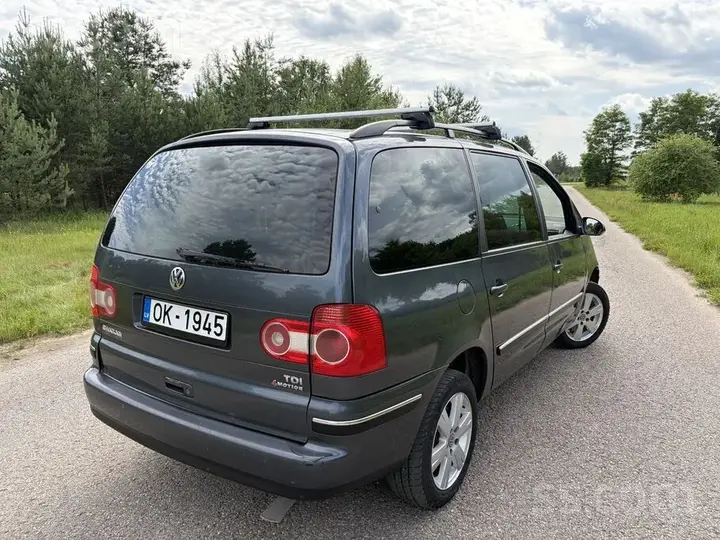 Volkswagen Sharan 2007 photo 3